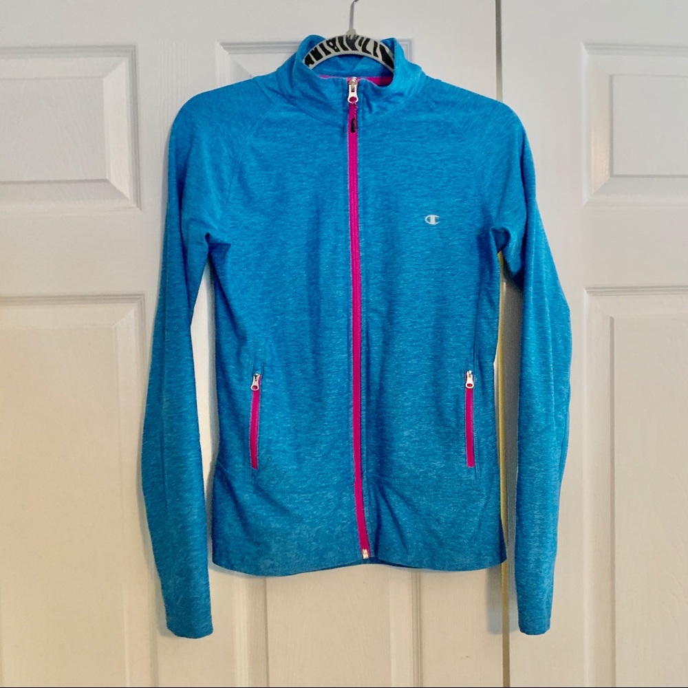 Champion Zipper Top
